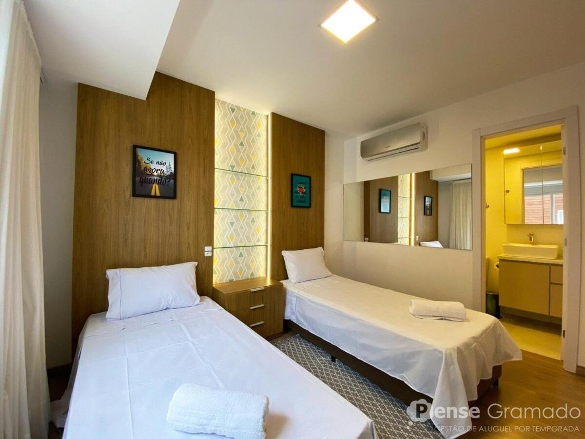 Apartamento 2 Suites - 650M Da Rua Coberta Gramado Exterior foto
